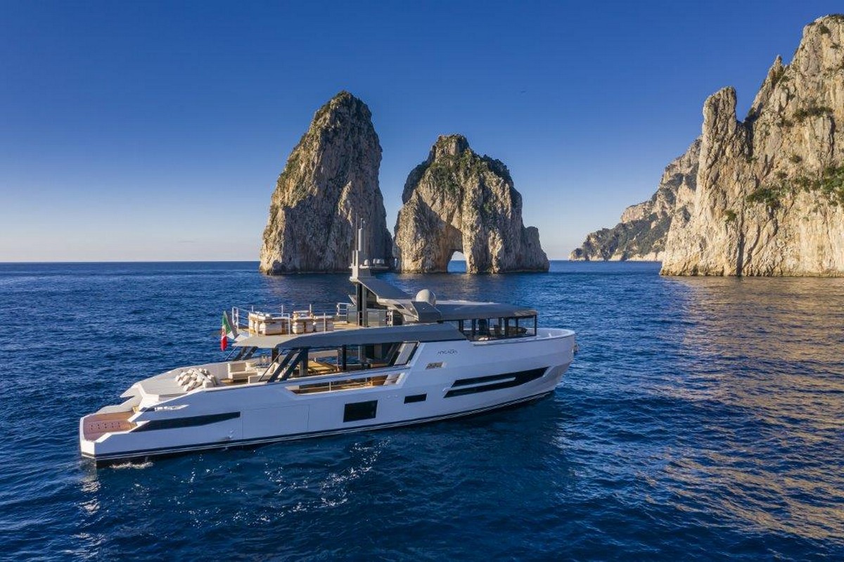 Arcadia Yachts Cannes Yachting Festival 2022