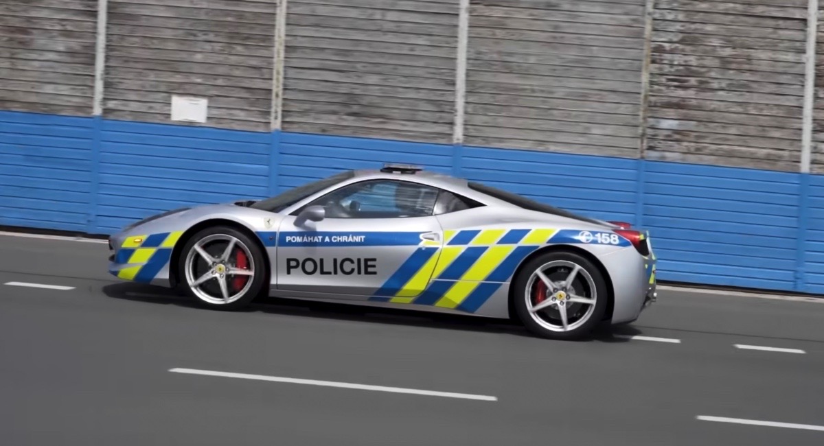 Ferrari 458 Italia Polizia Ceca
