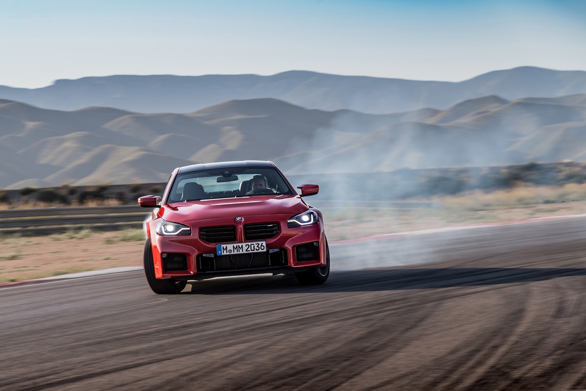 BMW M2 2023