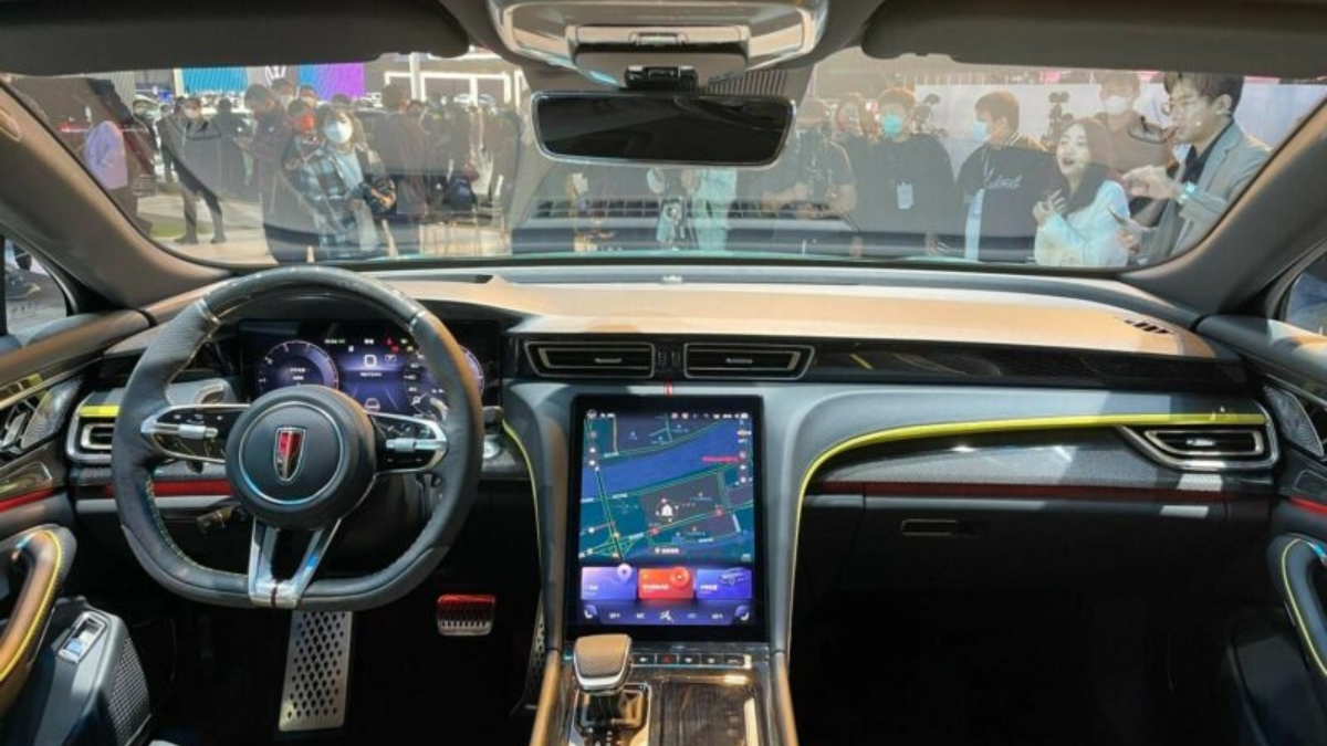 Hongqi H6