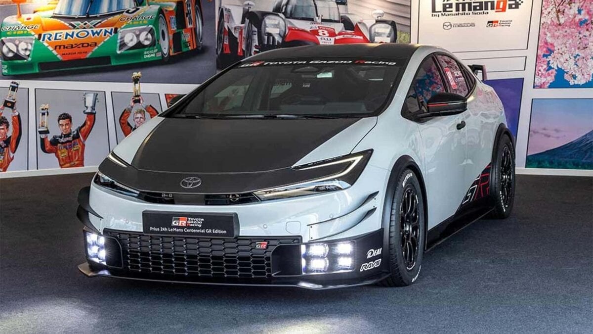 Toyota Prius GRMN