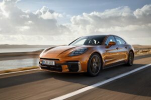 Porsche Panamera 2024
