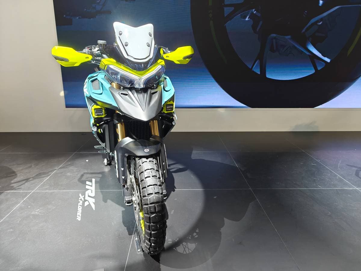 Benelli TRK 902 Xplorer: motore e caratteristiche