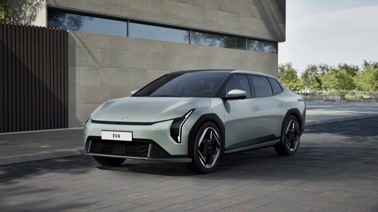KIA EV4 Front