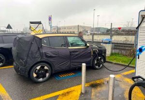 foto spia kia ev2