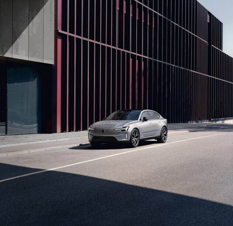 Volvo ES90