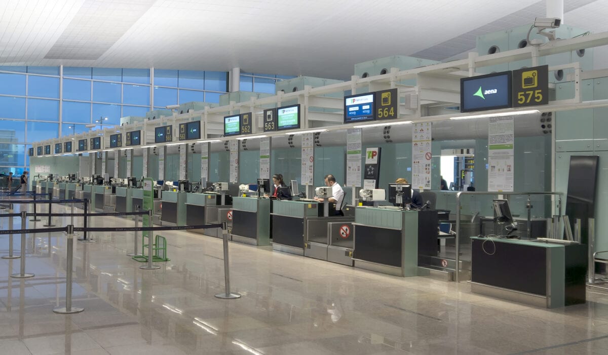 consegna bagagli aeroporto check in