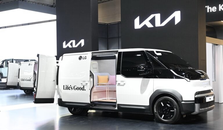 Kia e LG insieme per rivoluzionare la mobilità: in arrivo i nuovi PBV per lavoro e tempo libero